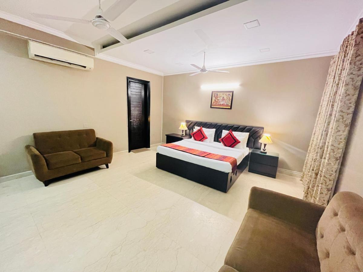 Abode Residency Safdarjung Enclave Near U S Embassy Delhi Hotel Ню Делхи Екстериор снимка